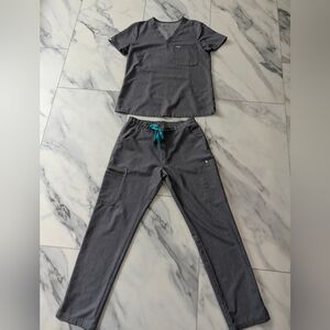 Figs Graphite Scrub Set with Teal Accent